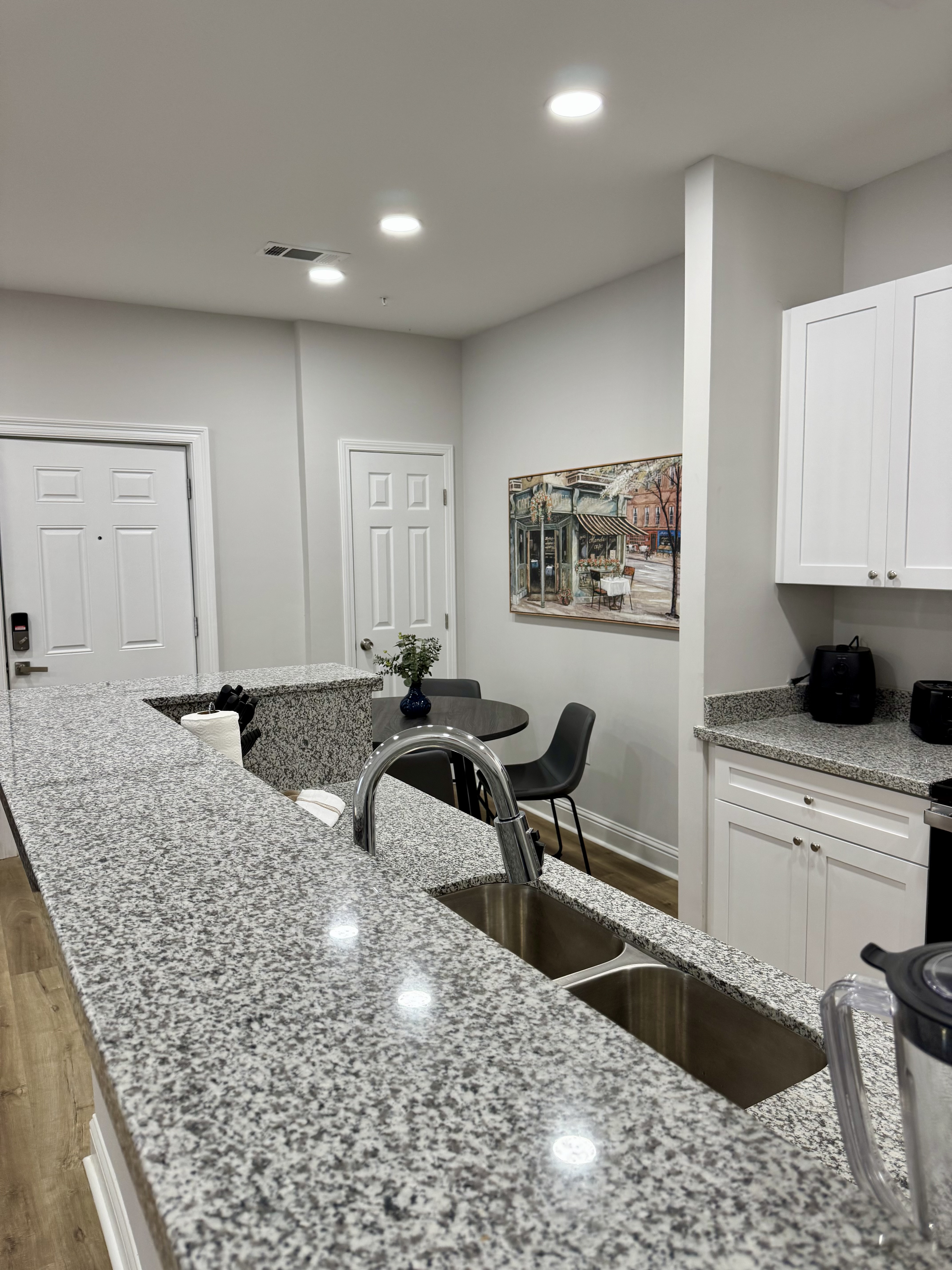 Open kitchen island